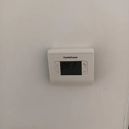 Evantia's Cosy דירה *